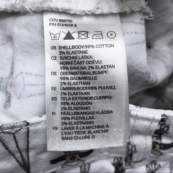 H&M shorts cutoff denim high waisted jean shorts with dagger knife print size 12 - Picture 13 of 14